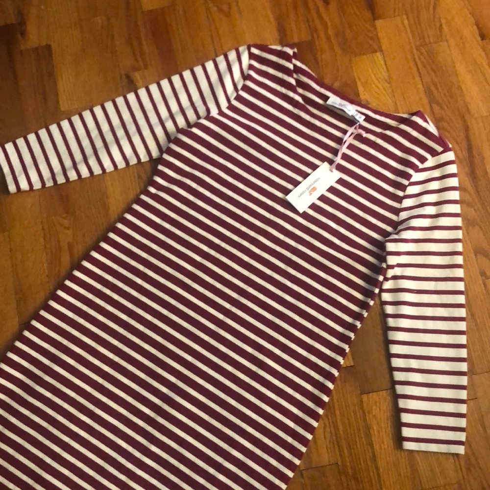 Brand new with tags vineyard vines dress XS